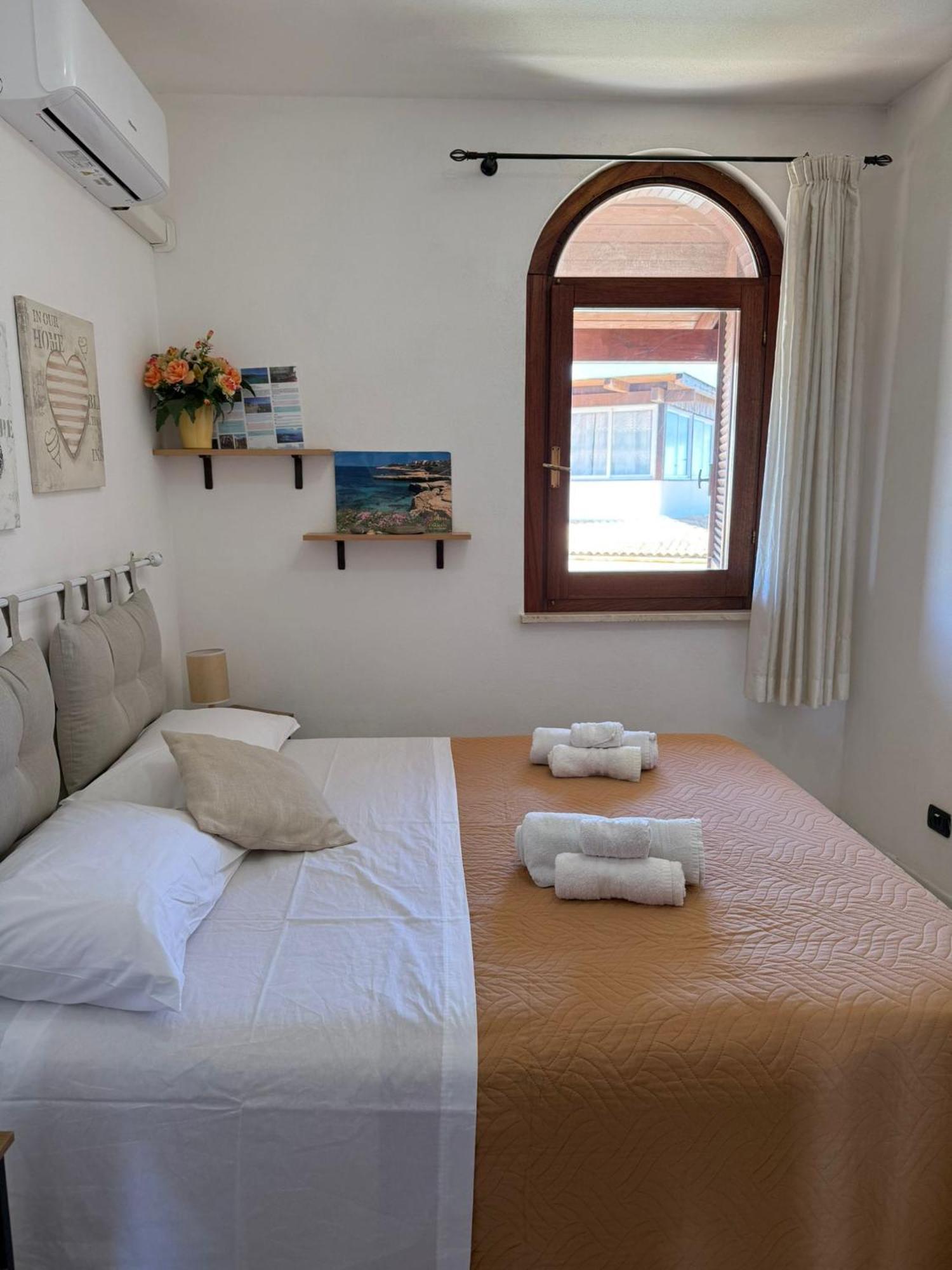 L'Ancora Blu Lejlighed Porto Torres Eksteriør billede